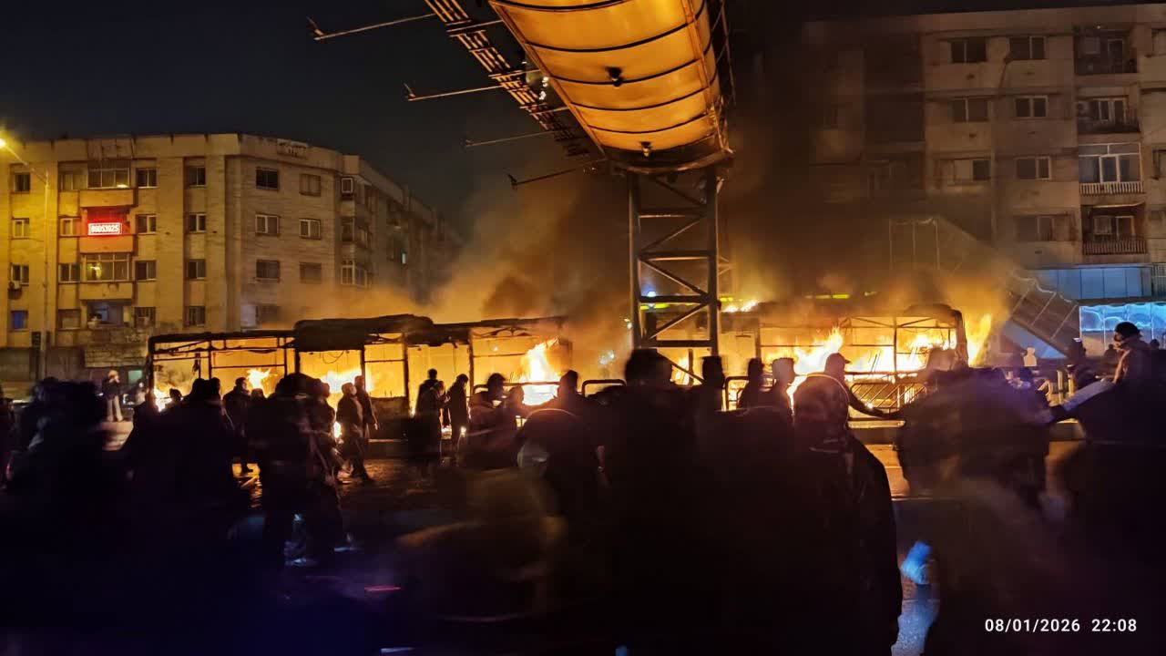 ҲУЗӮРИ ЯКПОРЧАИ УММАТИ ҚУРЪОНӢ ВА БАСИР НАҚШАҲОИ ШУМИ АМРИКОЮ ИСРОИЛРО АЗ БАЙН БУРД