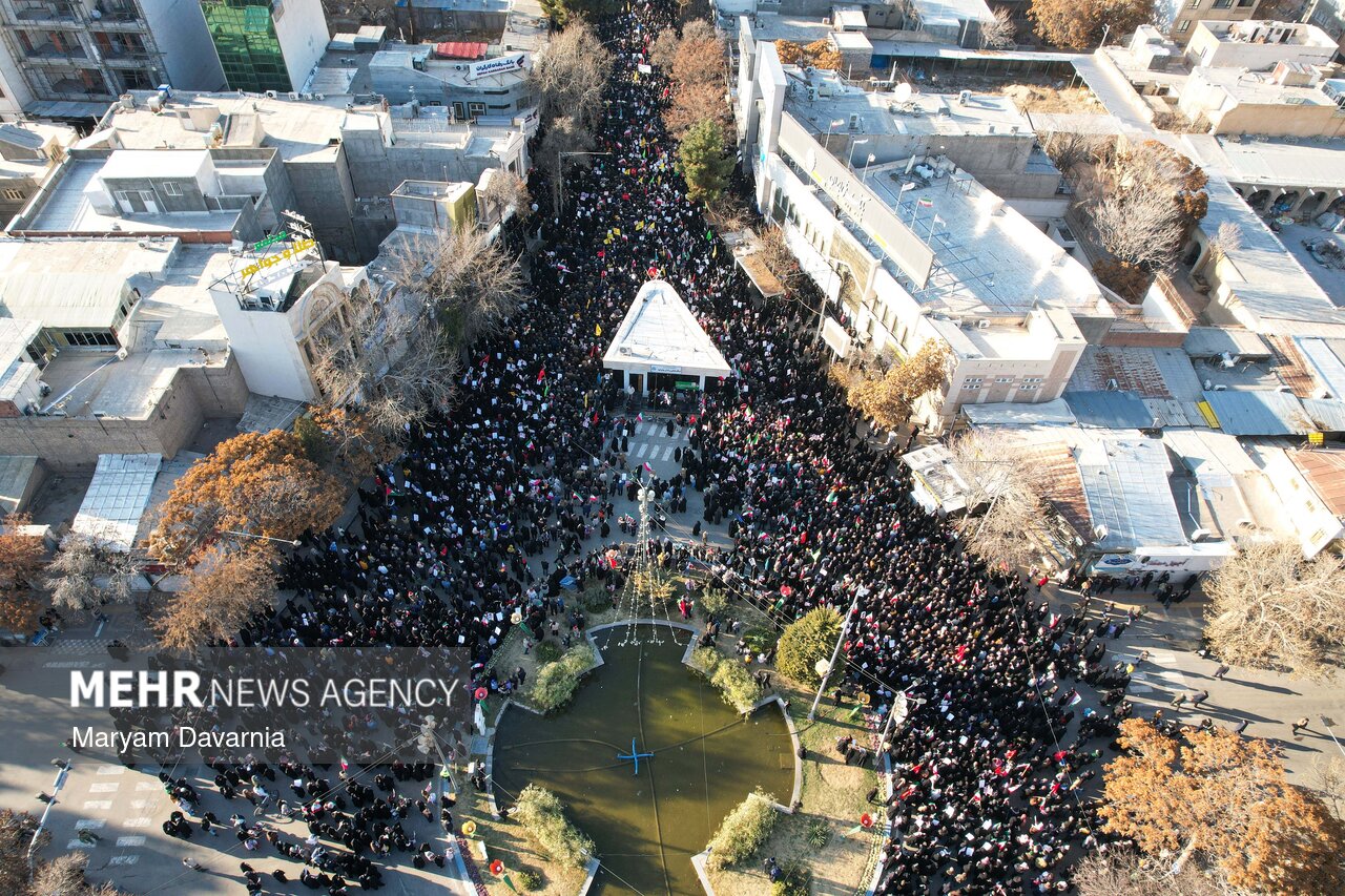 ҲУЗӮРИ ЯКПОРЧАИ УММАТИ ҚУРЪОНӢ ВА БАСИР НАҚШАҲОИ ШУМИ АМРИКОЮ ИСРОИЛРО АЗ БАЙН БУРД
