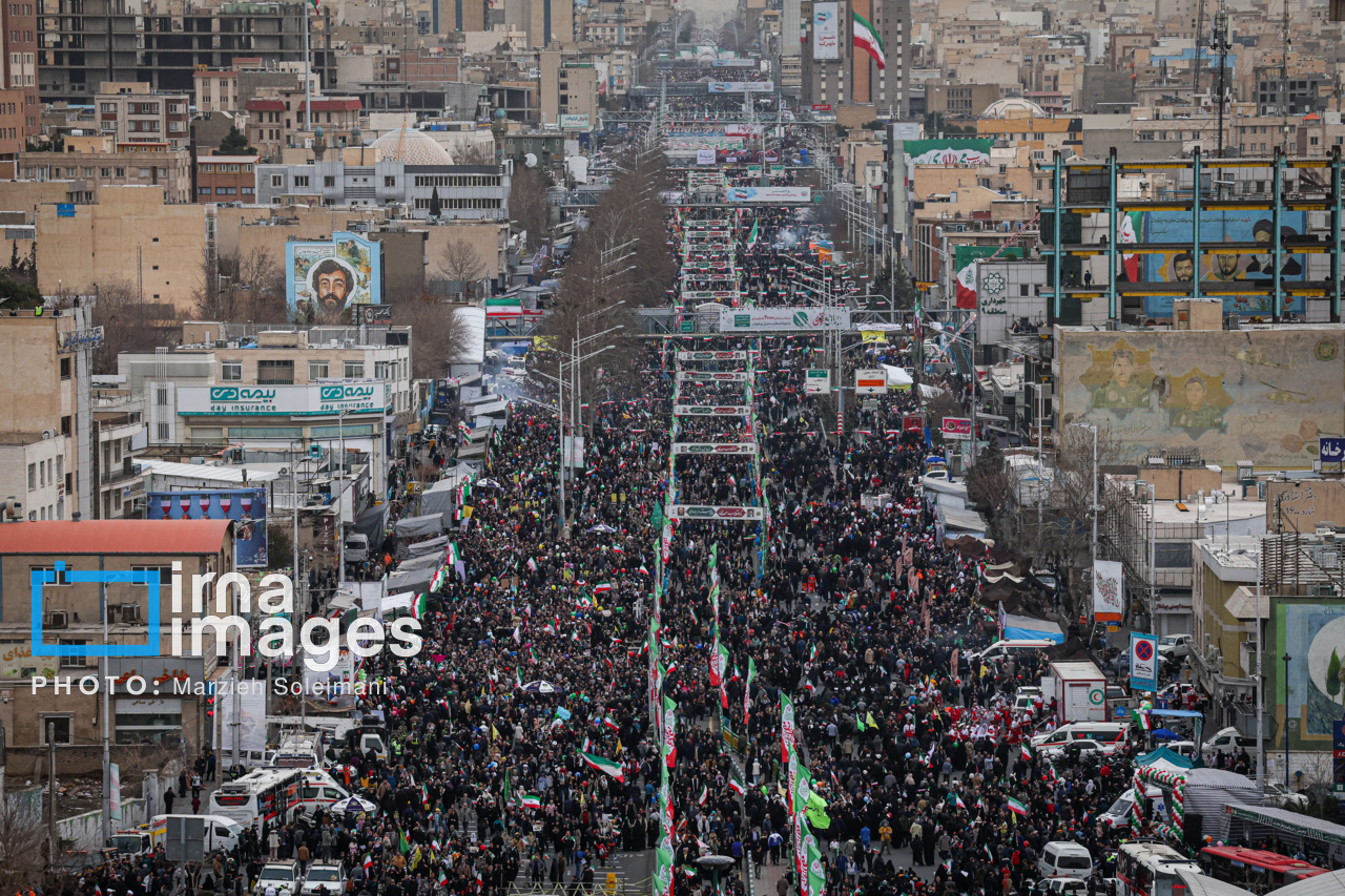 Ҳамбастагӣ ва ҳузӯри дӯшманшикани мардӯми Эрон дар ҷашни 47-умин солгарди пирӯзии инқилоби исломии Эрон Ҳамбастагӣ ва ҳузӯри дӯшманшикани мардӯми Эрон дар ҷашни 47-умин солгарди пирӯзии инқилоби исломии Эрон