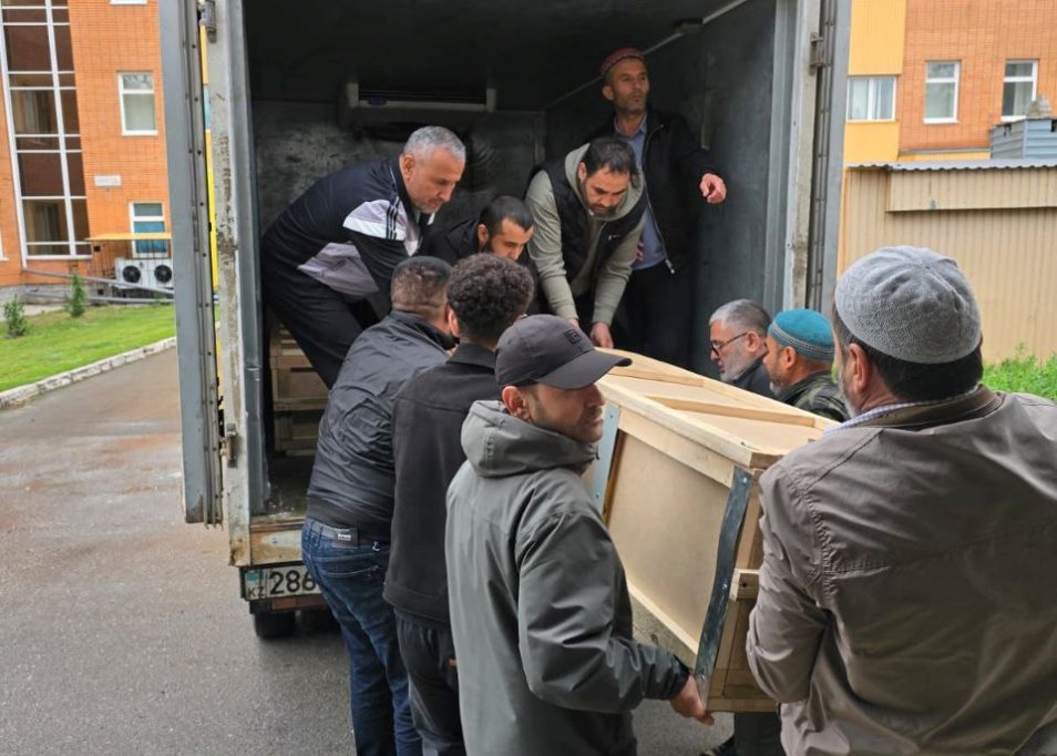 Ҷасади 6 муҳоҷири тоҷикро аз Қазоқистон ба Тоҷикистон равон карданд